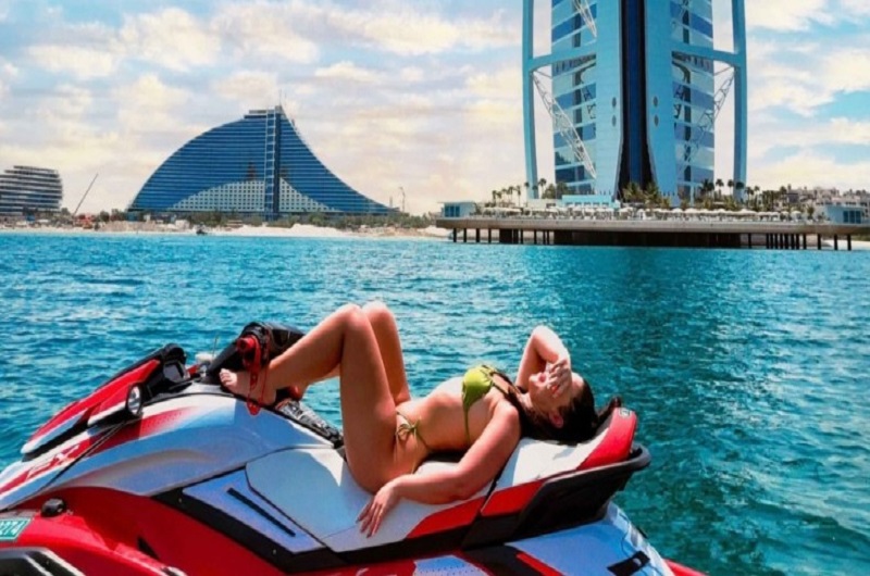 Jet Ski Dubai Marina / Habibi World Travel & Tour