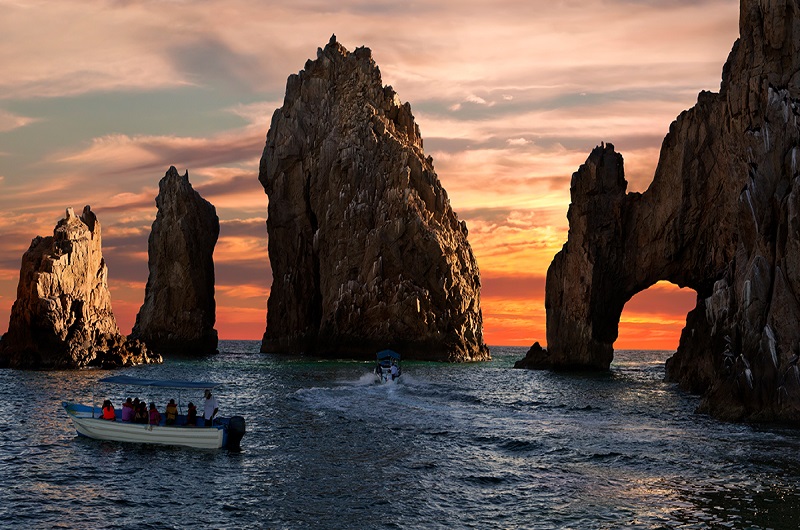 Los Cabos  - https://habibi-world-travel-agency.com/habibi-world-travel